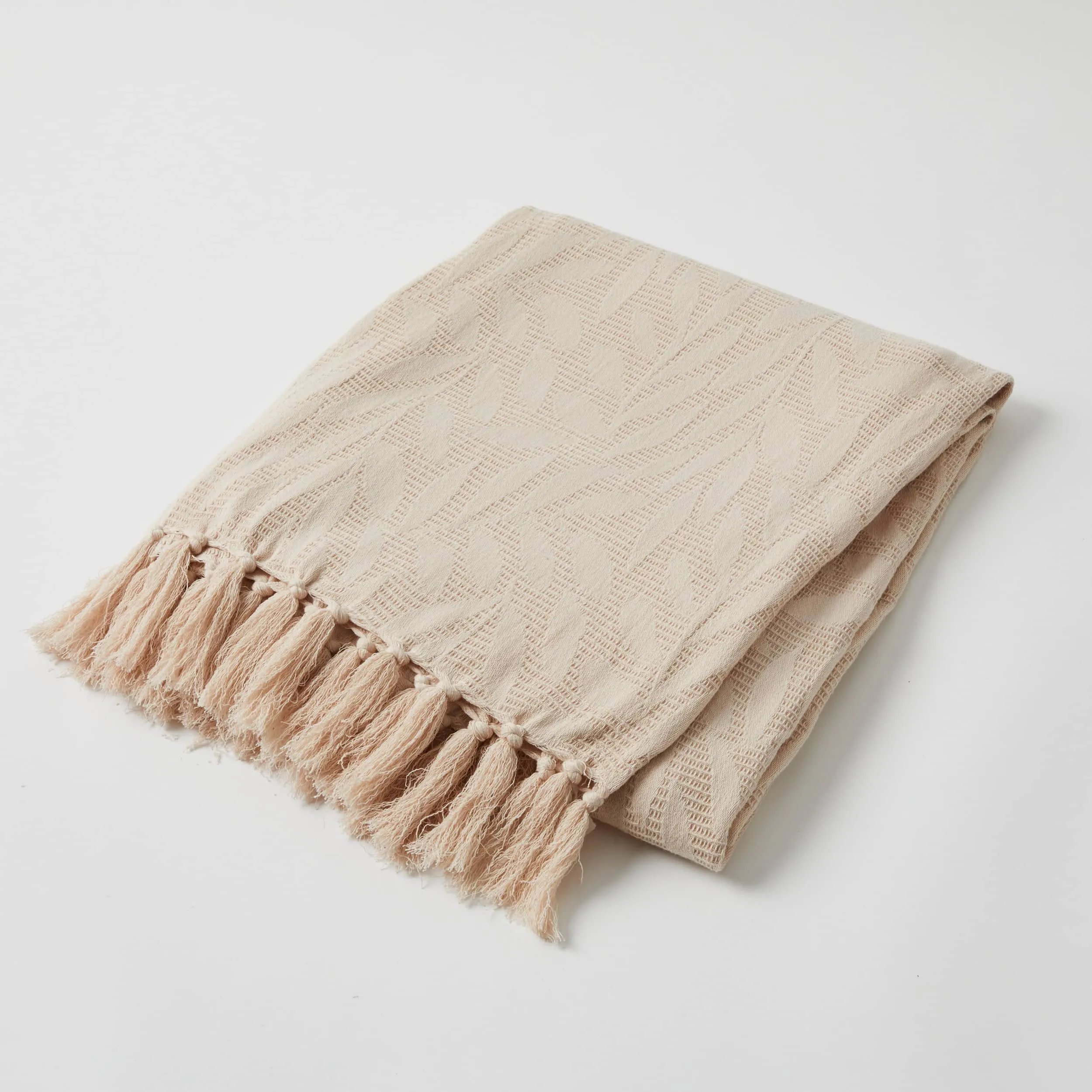 Calla Leaf Jacquard Weave Throw Rug in Lily Pad, Blush & Almond