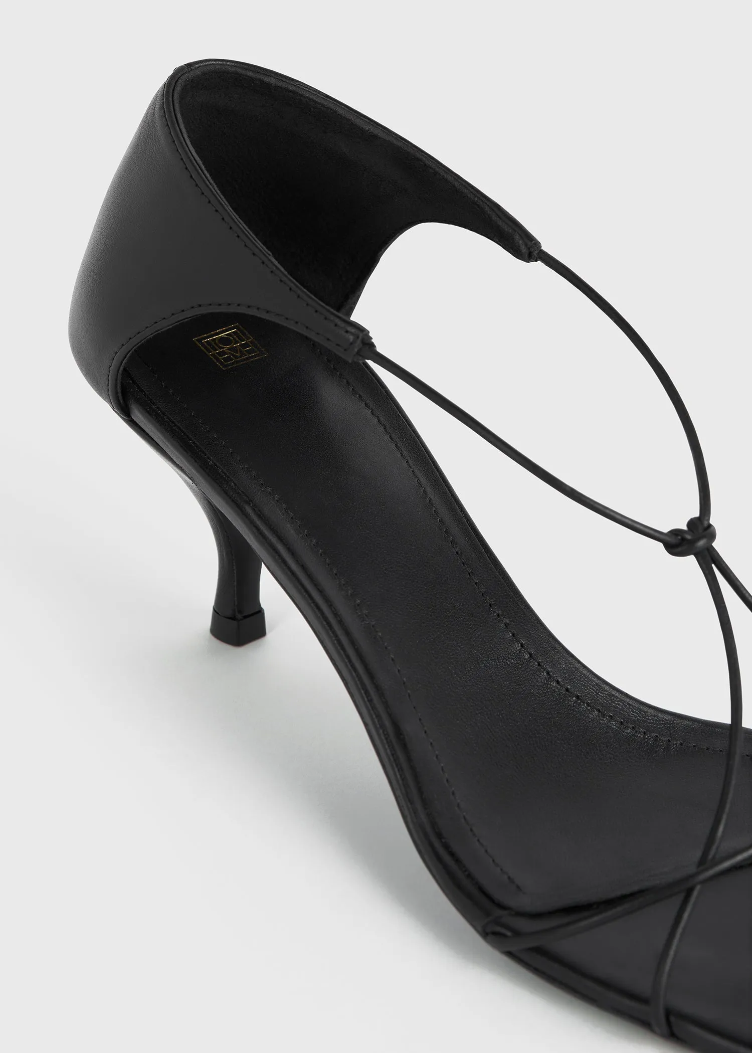 The Leather Knot Sandal black